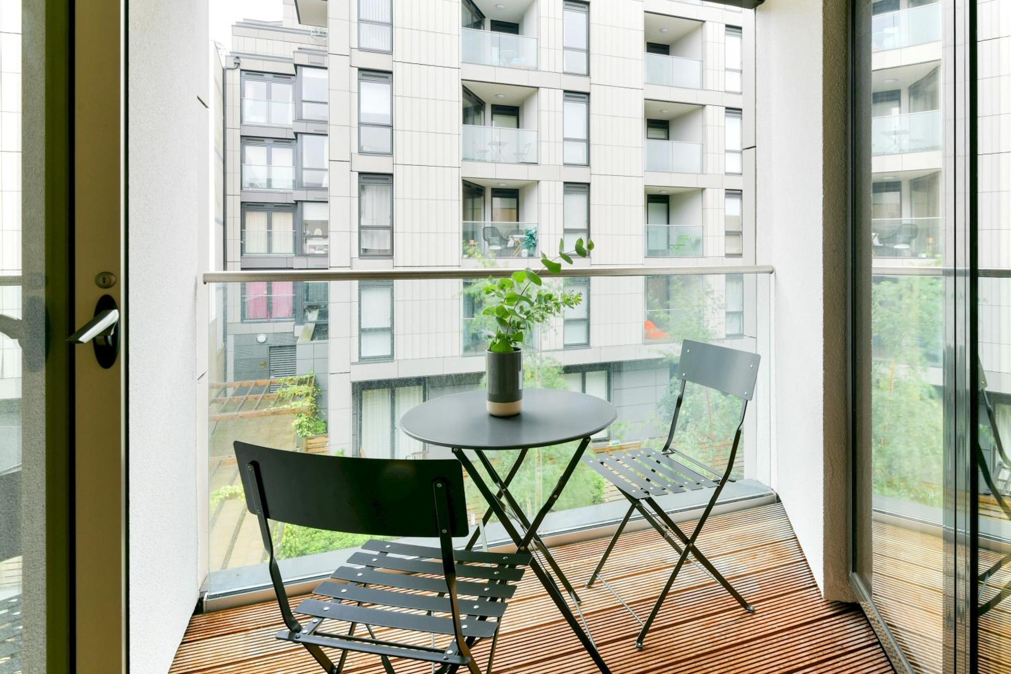 לונדון Madison Hill - Clapham South 1 - Two Bedroom Flat מראה חיצוני תמונה
